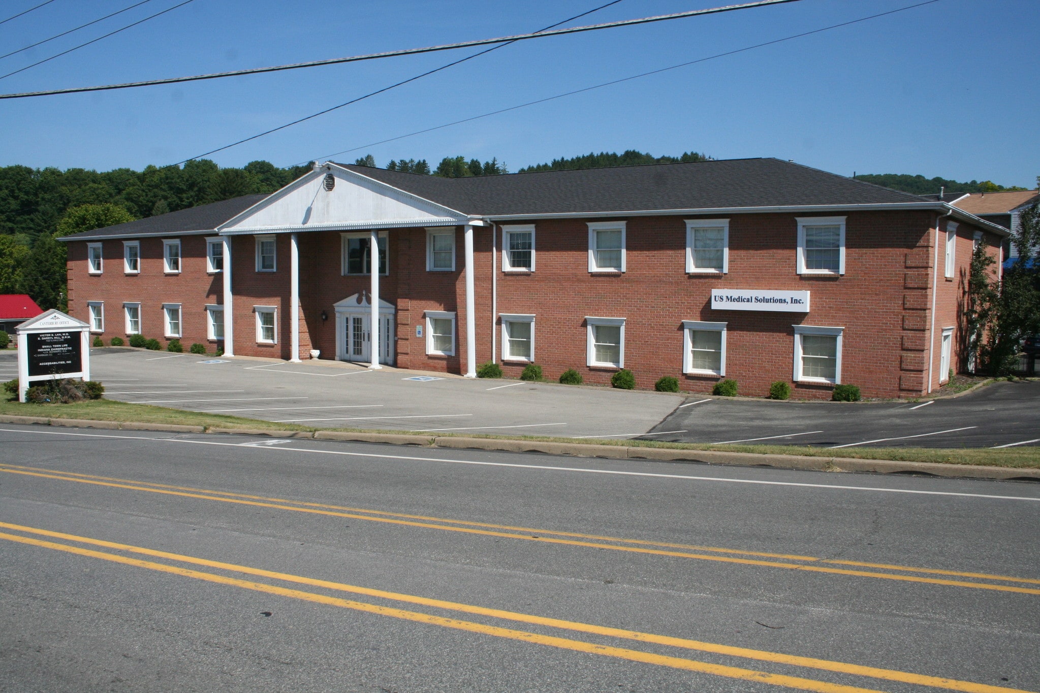 2255-2275 Philadelphia St, Indiana, PA for lease Primary Photo- Image 1 of 3