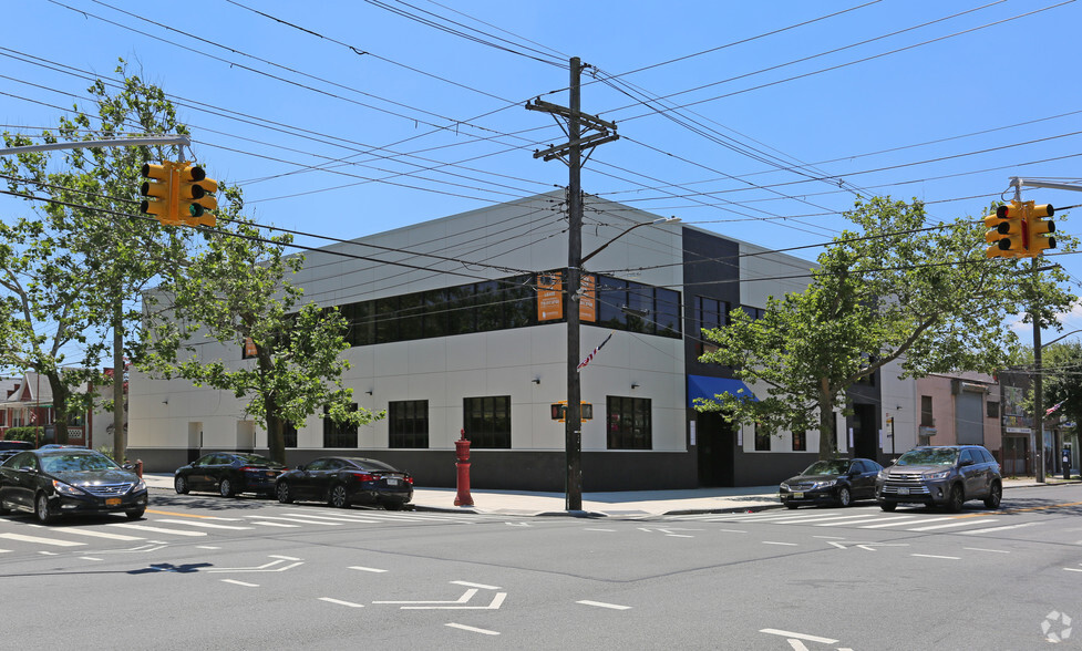 5518 Avenue N, Brooklyn, NY for lease - Primary Photo - Image 2 of 8