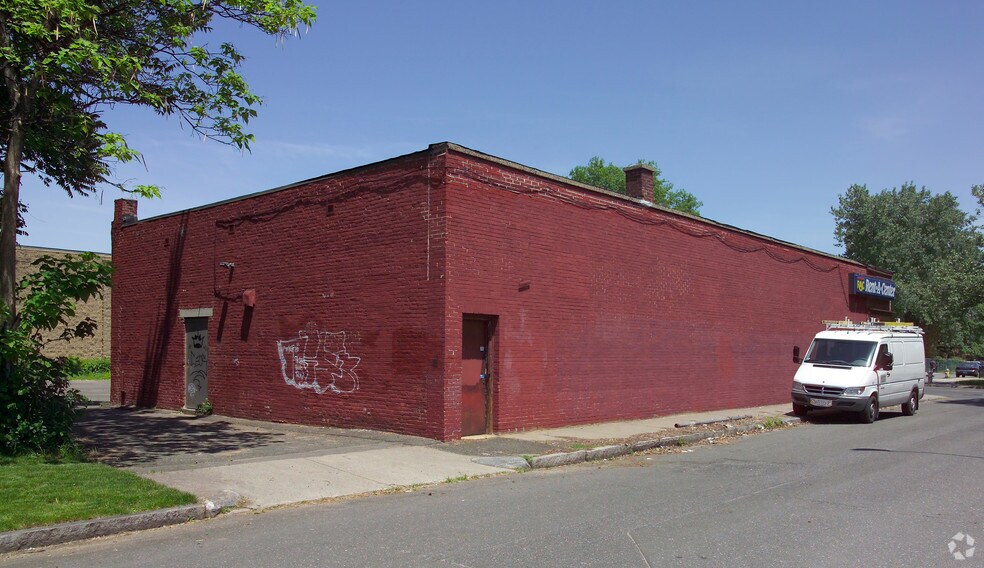 2180 Main St, Springfield, MA for sale - Building Photo - Image 3 of 10