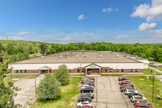 1705 Route 202 Hwy, Winthrop, ME for lease Building Photo- Image 2 of 12