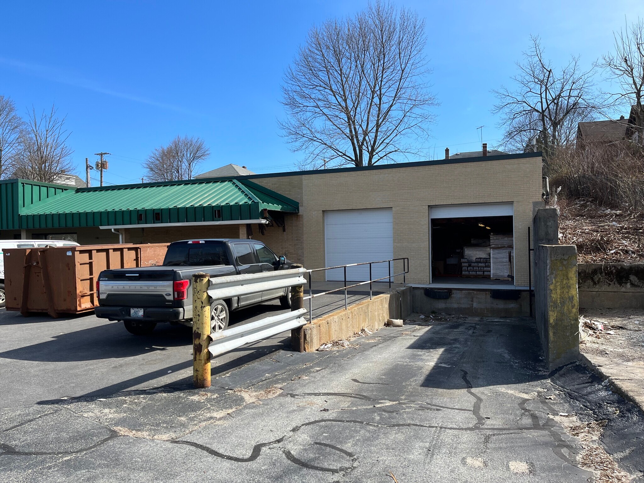 1480 Main St, West Warwick, RI for sale Primary Photo- Image 1 of 1