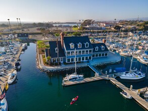 1900 Harbor Dr, Oceanside, CA for lease Building Photo- Image 1 of 1