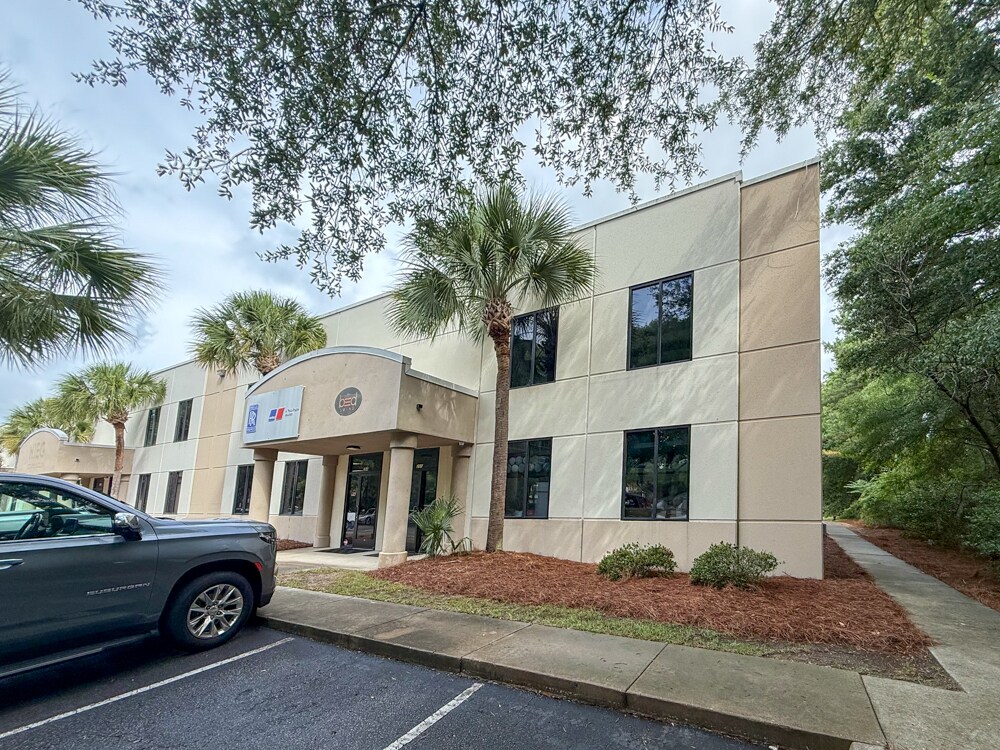 2300 Clements Ferry Rd, Charleston, SC for lease Building Photo- Image 1 of 13