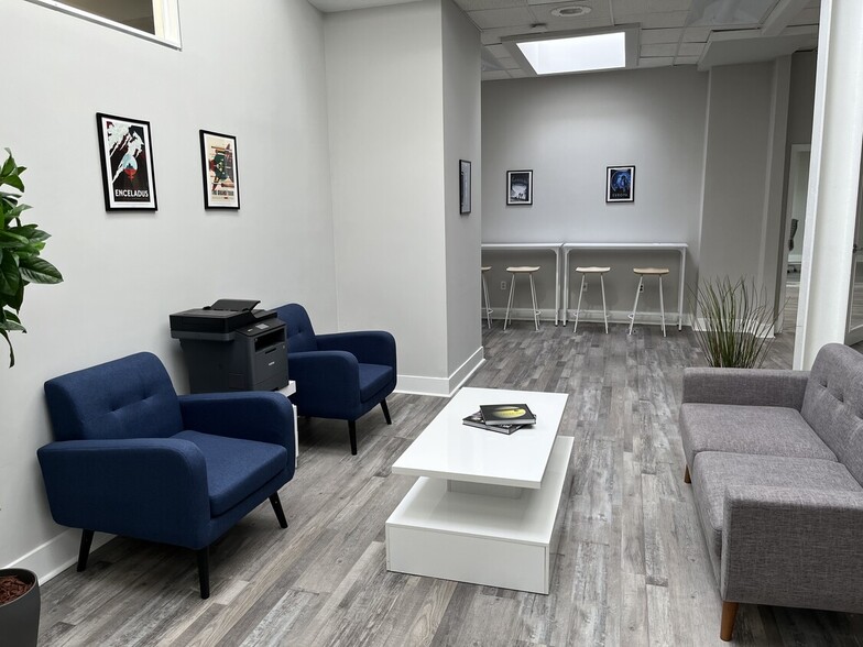 2337 Philmont Ave, Huntingdon Valley, PA for lease - Interior Photo - Image 3 of 10