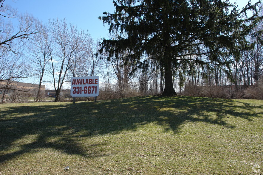 31441 Lorain Rd, North Olmsted, OH for sale - Primary Photo - Image 1 of 1