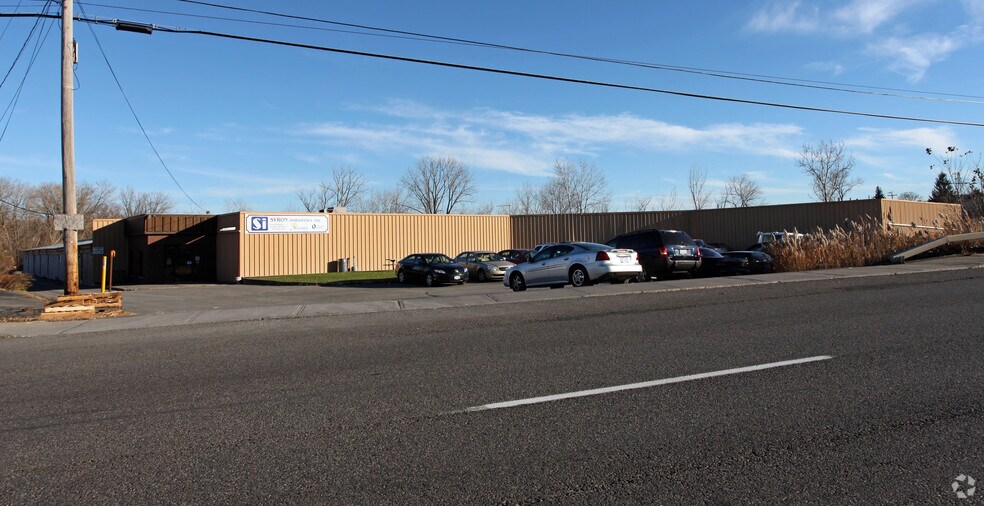 6194 Thompson Rd, Syracuse, NY for sale - Building Photo - Image 1 of 1