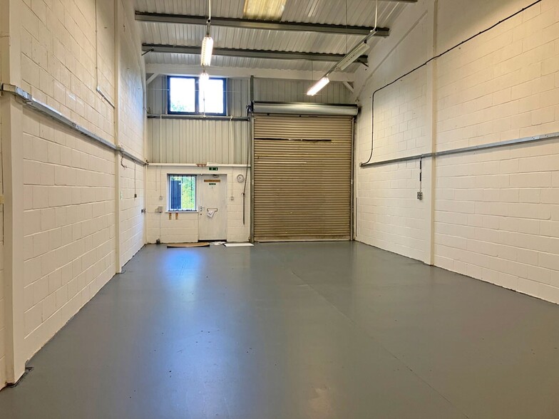 Brambleside, Uckfield for lease - Interior Photo - Image 3 of 3