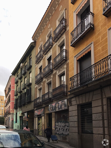 Retail in Madrid, MAD for lease - Primary Photo - Image 1 of 1