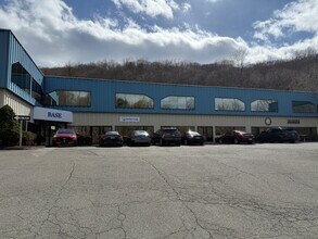 23 Francis J. Clarke Cir, Bethel, CT for lease Building Photo- Image 1 of 7