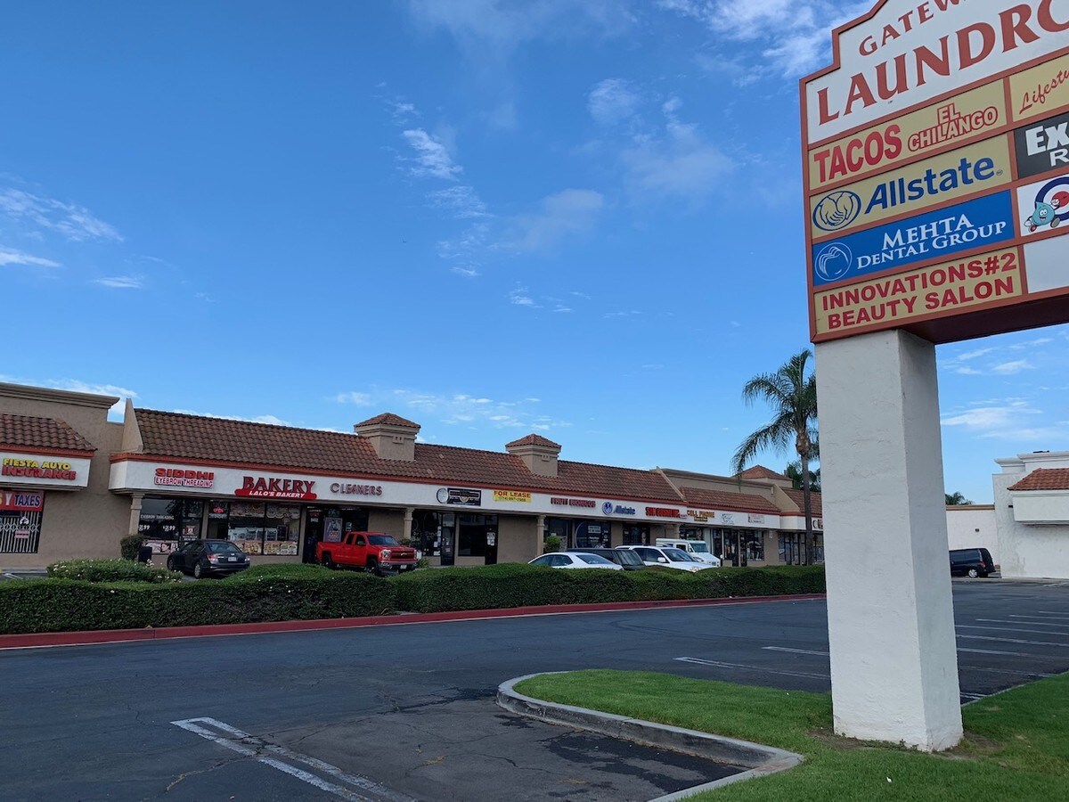 94329532 Whittier Blvd, Pico Rivera, CA 90660