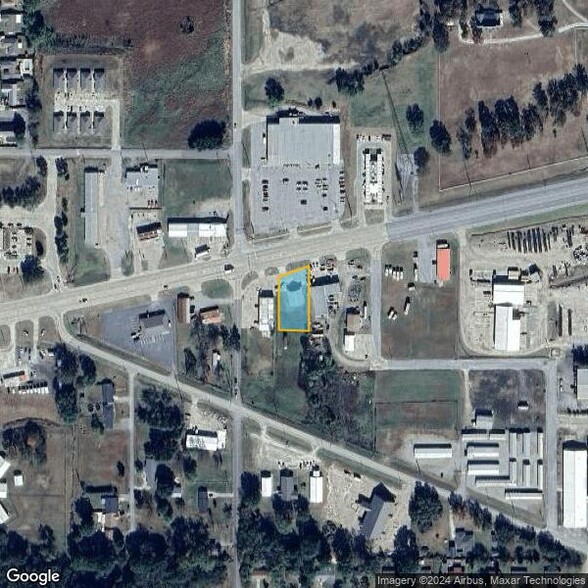 1002 1/2 E Shawntel Smith Blvd, Muldrow, OK for sale - Building Photo - Image 3 of 4