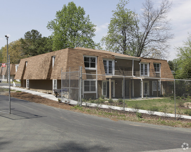 2905 Springdale Rd SW, Atlanta, GA for sale - Primary Photo - Image 1 of 1