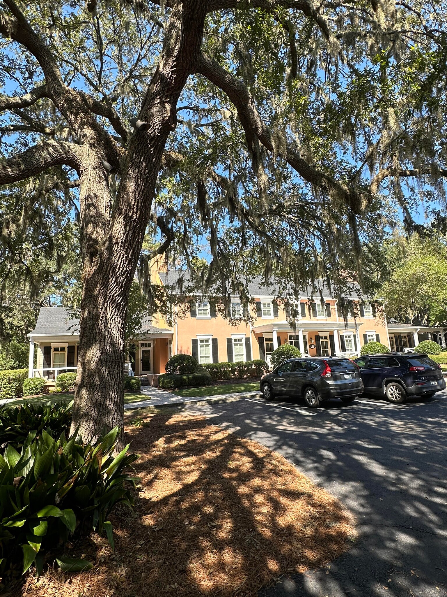 10 Pinckney Colony Rd, Bluffton, SC for sale Building Photo- Image 1 of 1