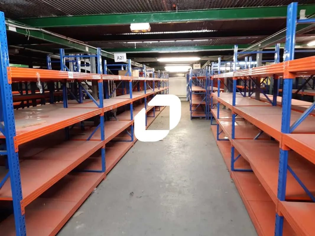 Flex in Bagnolet for lease Interior Photo- Image 1 of 4