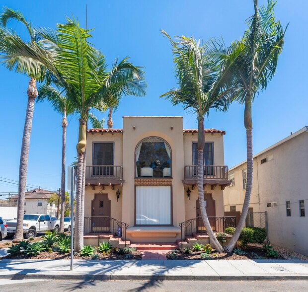 70 Roswell Ave, Long Beach, CA 90803 Multifamily for Sale