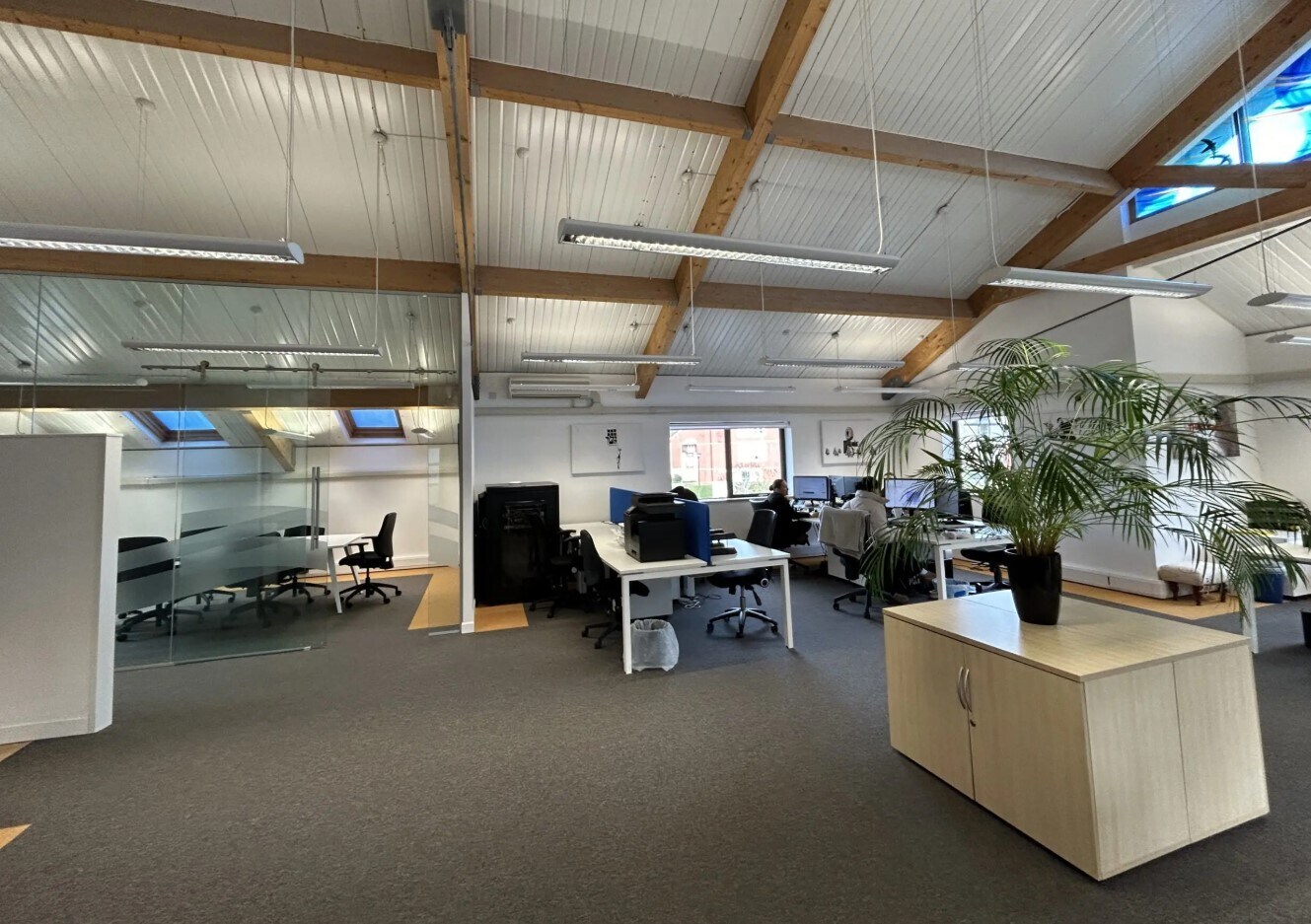 62 Macrae Rd, Bristol for lease Interior Photo- Image 1 of 4