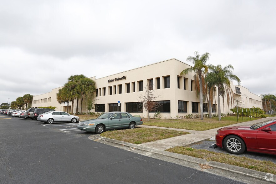 16120 N Us Hwy 19, Clearwater, FL 33764