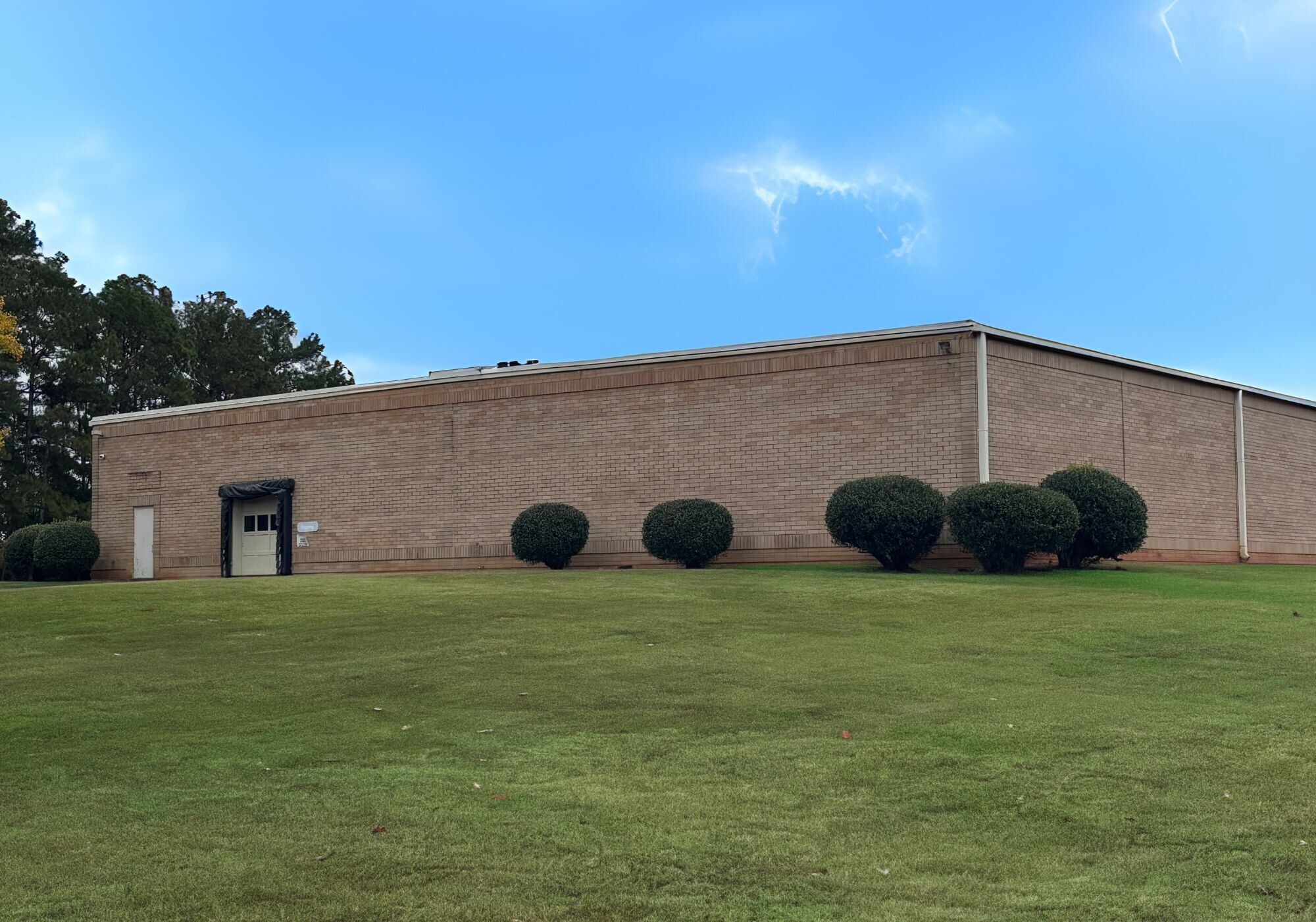504 Carver Rd, Griffin, GA for lease Building Photo- Image 1 of 7