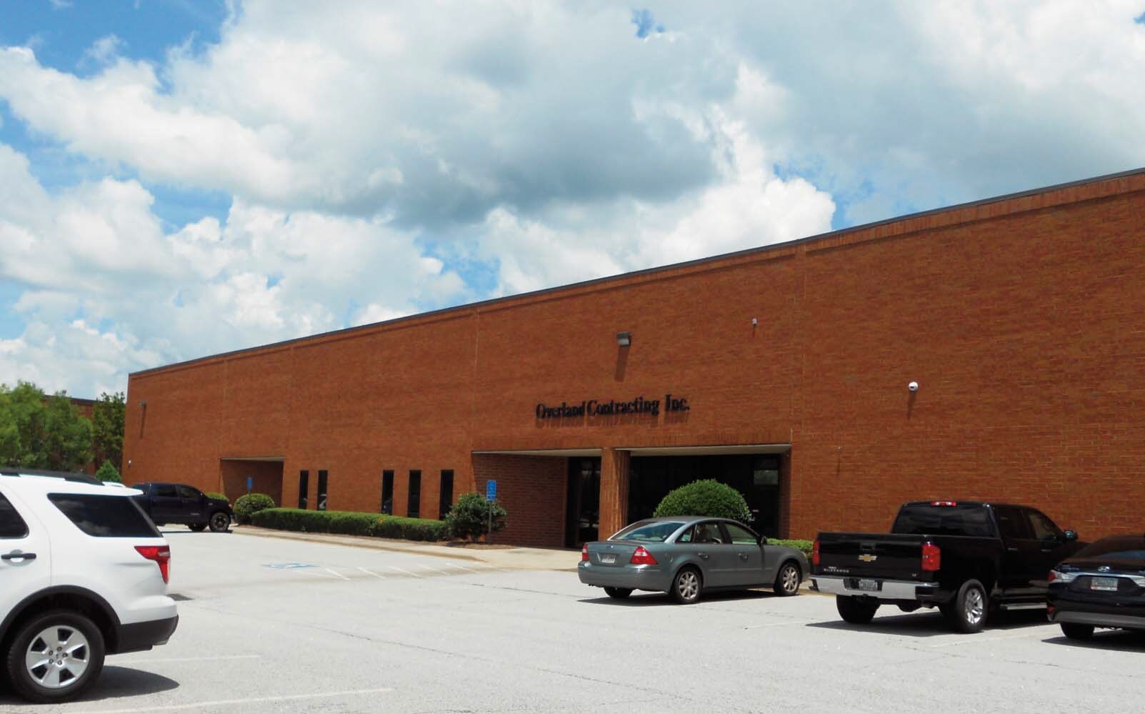 587 Sigman Rd NE, Conyers, GA for sale Primary Photo- Image 1 of 1