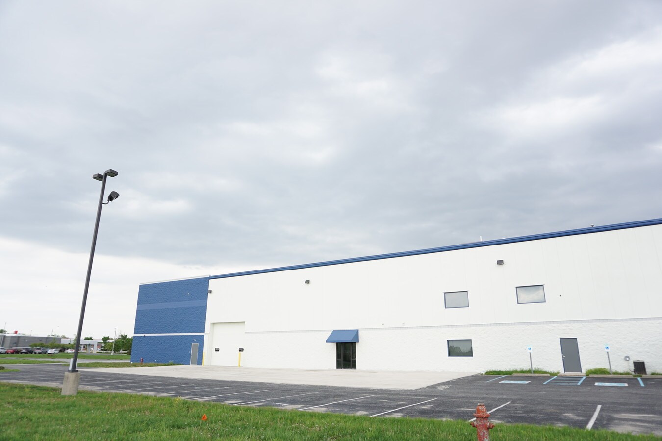 1515 Brookville Crossing Way, Indianapolis, IN 46239 | LoopNet