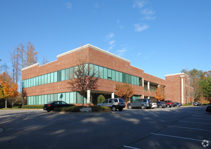 4625 Alexander Dr, Alpharetta, GA for lease - Building Photo - Image 2 of 13