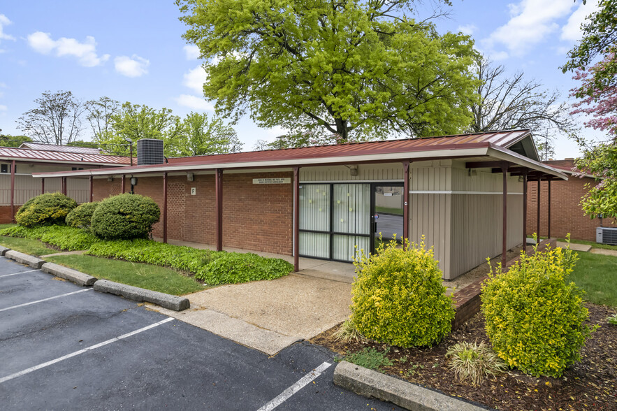 801 Toll House Ave, Frederick, MD for lease - Building Photo - Image 3 of 12