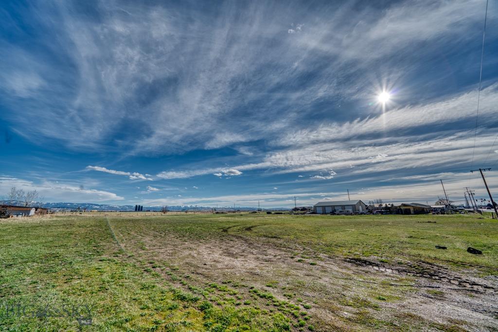 16 E Cameron Bridge Rd, Bozeman, MT for sale Building Photo- Image 1 of 1