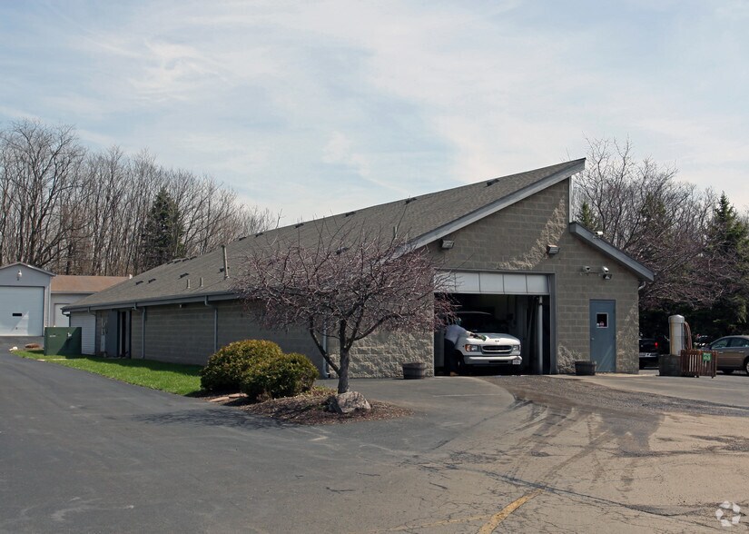 5836 Old Troy Pike, Dayton, OH 45424