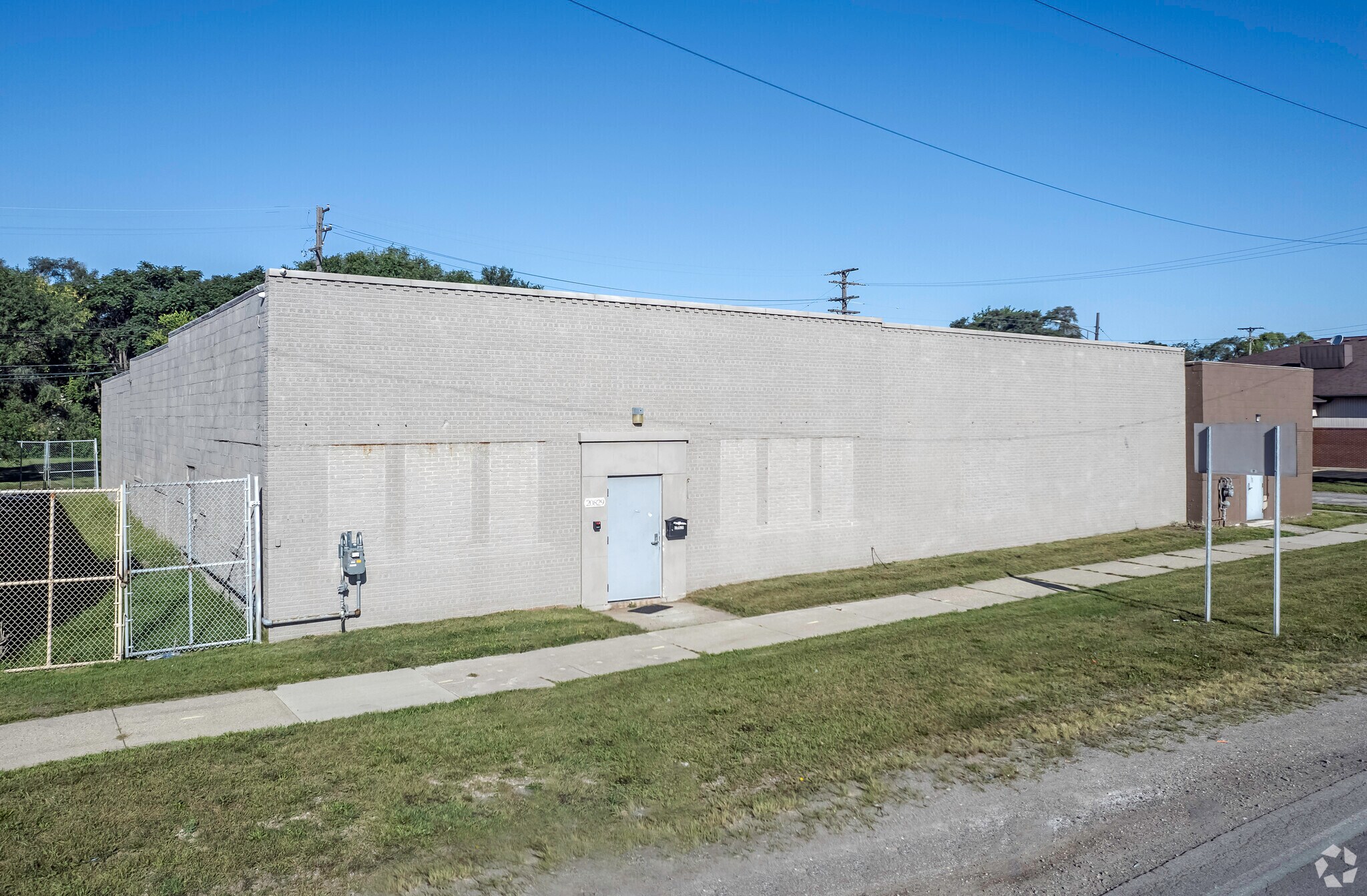 20829 Mound Rd, Warren, MI for sale Primary Photo- Image 1 of 1