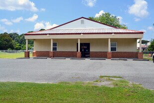2876 Abingdon Heights Dr, Hayes VA - Day Care Center