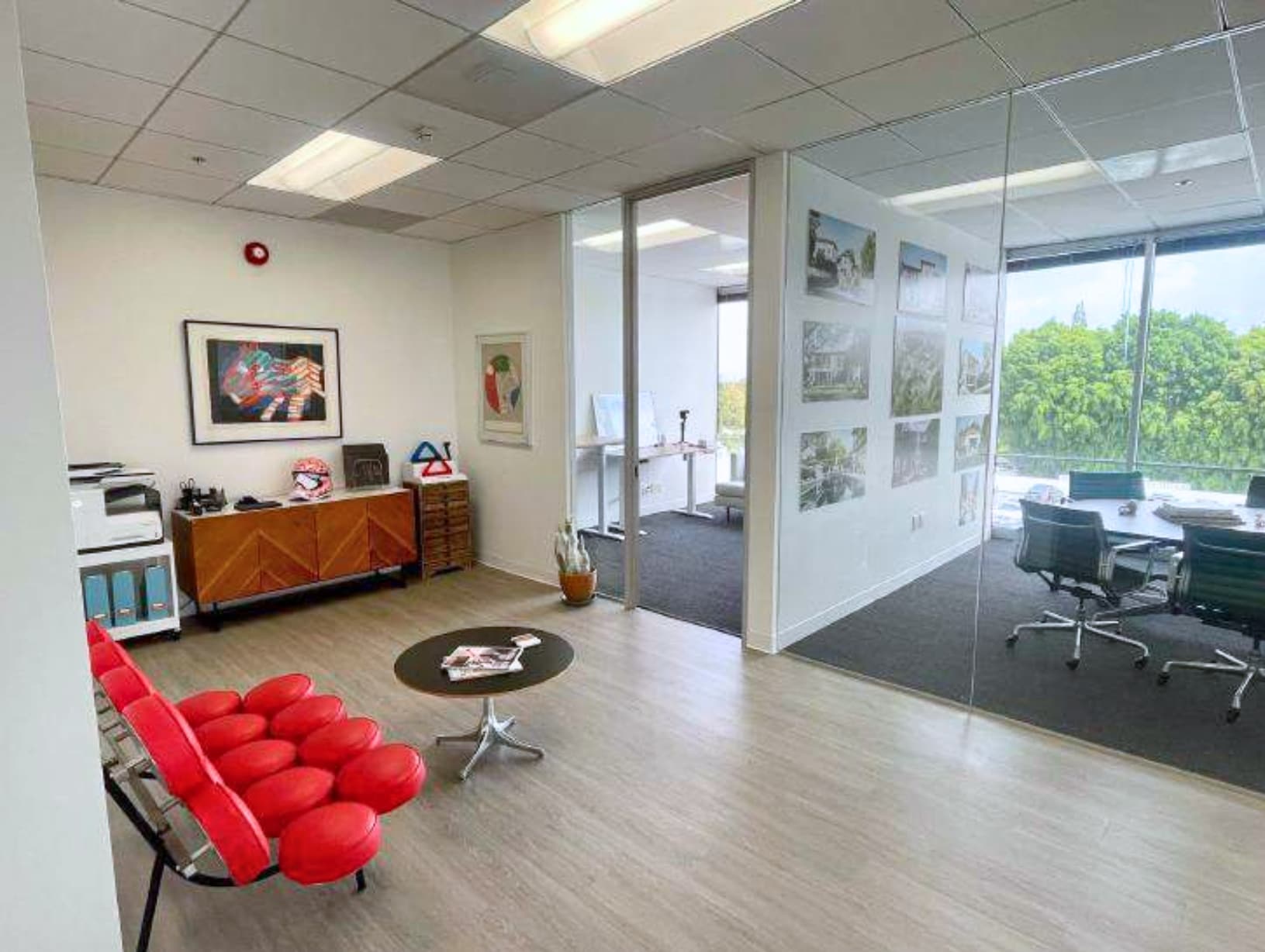16255 Ventura Blvd, Encino, CA for lease Interior Photo- Image 1 of 10