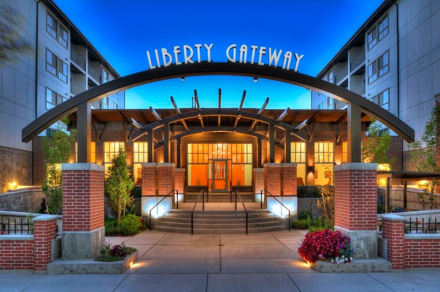 50 S 500 W, Salt Lake City, UT for lease - Building Photo - Image 1 of 2