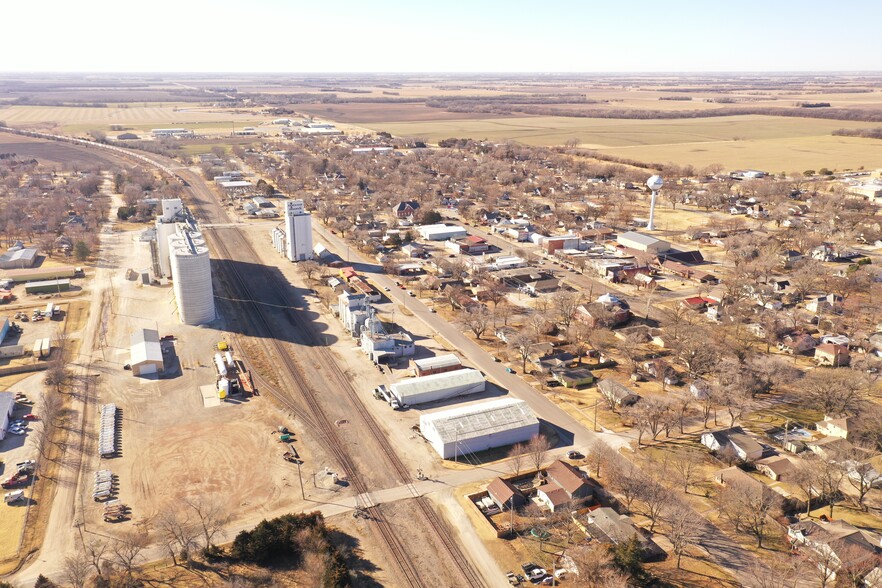 610 N Washington Ave, Sedgwick, KS for sale - Primary Photo - Image 1 of 1