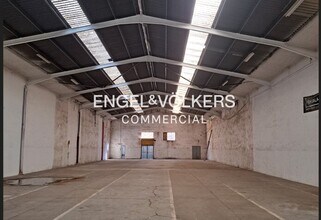 Industrial in L'Hospitalet de Llobregat, Barcelona for lease Interior Photo- Image 2 of 12