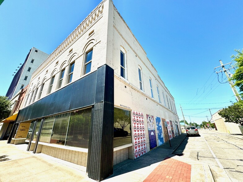 401-403 S Main St, Jonesboro, AR for lease - Building Photo - Image 3 of 6