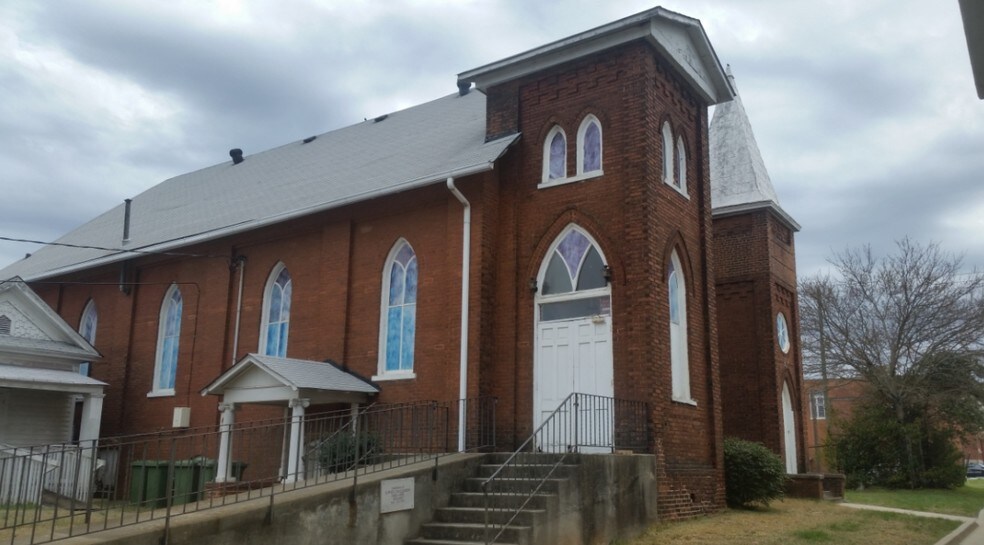 202 E Broad St, Griffin, GA 30223