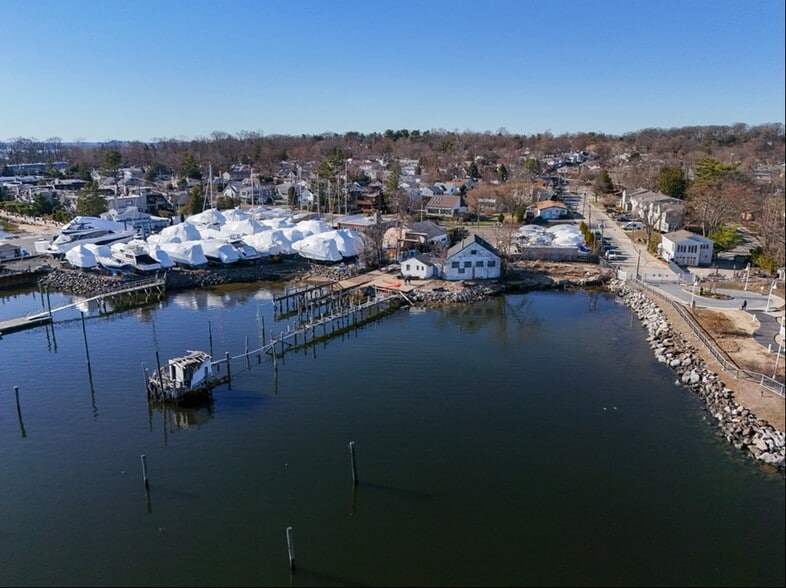 1 Orchard Beach Blvd, Port Washington, NY for sale - Building Photo - Image 2 of 7