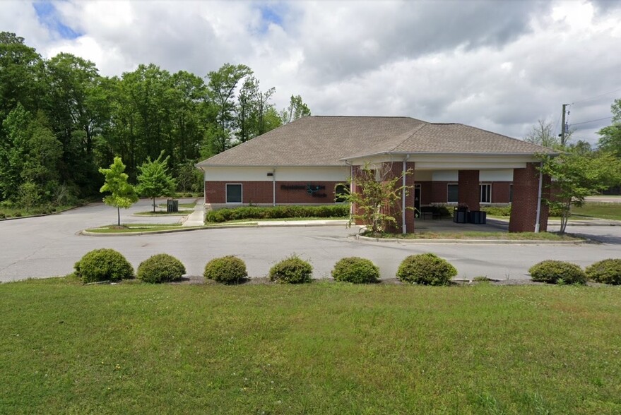 1014 S Forest Ave, Luverne, AL for sale - Building Photo - Image 1 of 8