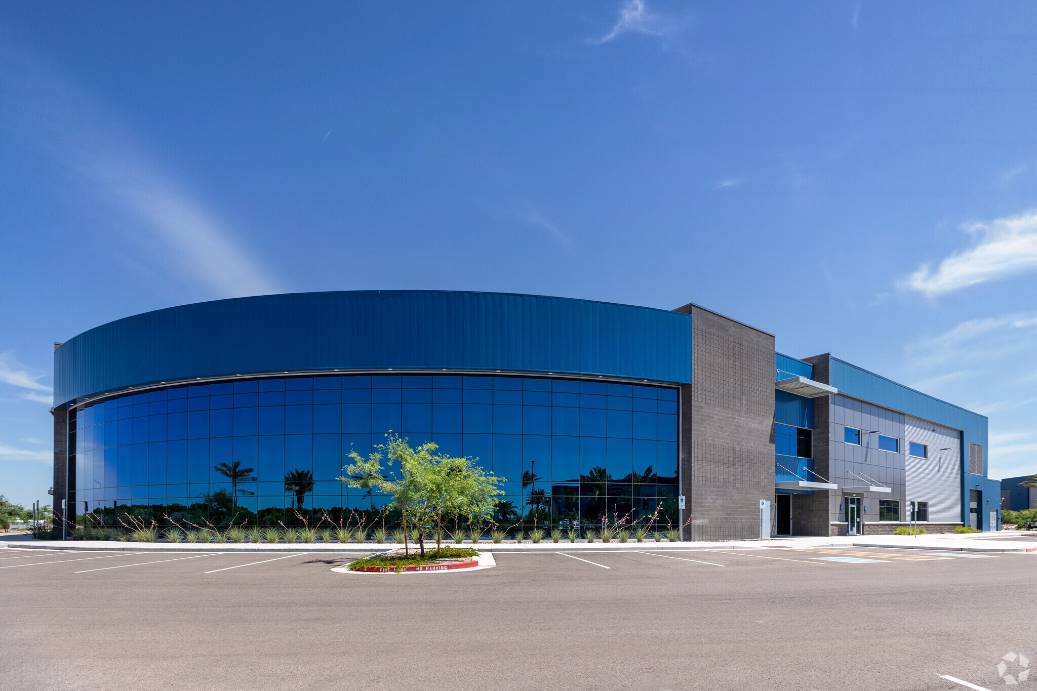 2559 N Greenfield Rd, Mesa, AZ for lease Primary Photo- Image 1 of 8