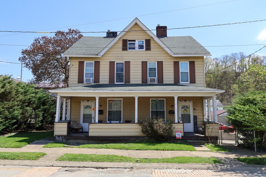 410 3rd Ave, Ford City, PA for sale - Primary Photo - Image 1 of 1