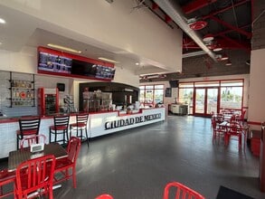 2320 E Baseline Rd, Phoenix, AZ for lease Interior Photo- Image 2 of 3