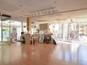 Retail in Vilanova i la Geltrú, Barcelona for lease Interior Photo- Image 2 of 5