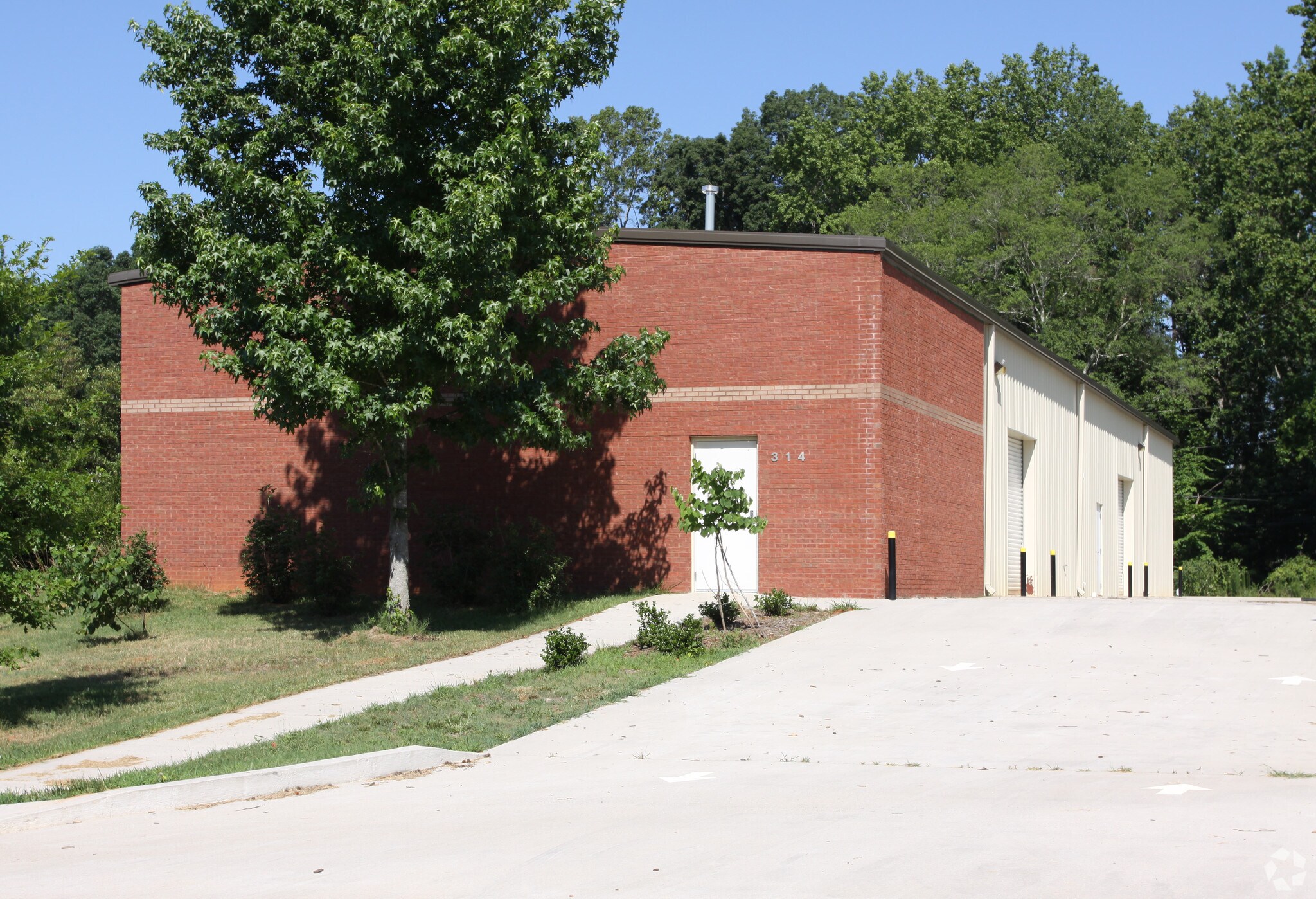 314 Commerce Blvd, Bogart, GA for sale Primary Photo- Image 1 of 1