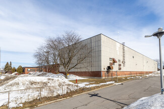 More details for 15300 Rue Sherbrooke E, Montréal, QC - Industrial for Lease