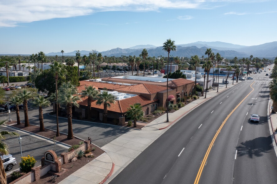 1800 N Palm Canyon Dr, Palm Springs, CA for sale - Building Photo - Image 3 of 34