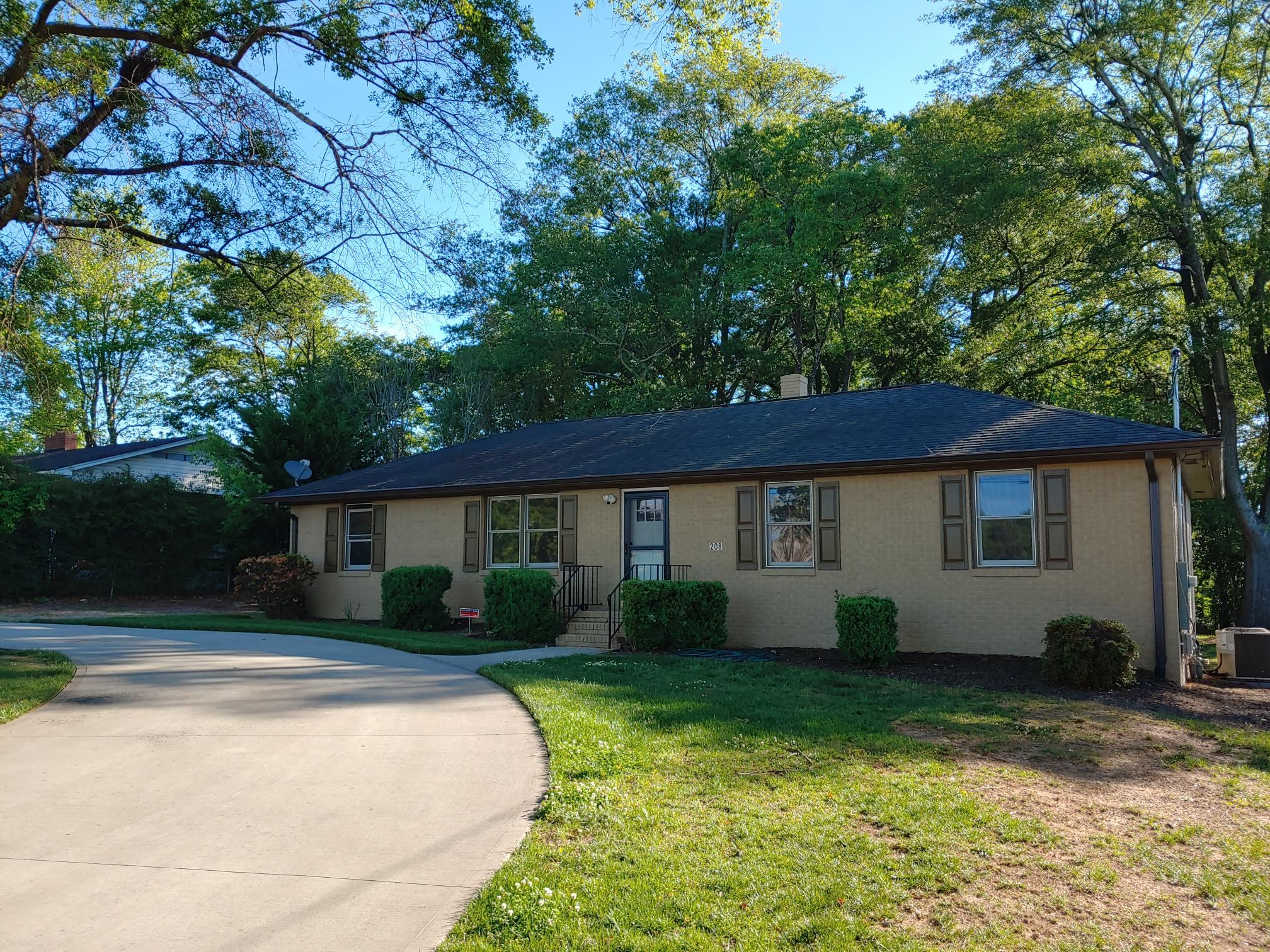 208 Pine Knoll Dr, Greenville, SC for sale Building Photo- Image 1 of 13