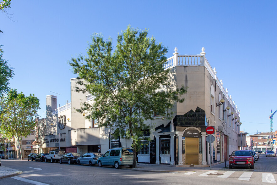 Retail in Pinto, MAD for sale - Primary Photo - Image 3 of 4