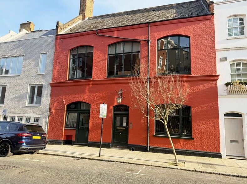 7 Dilke St, London for sale - Building Photo - Image 1 of 1