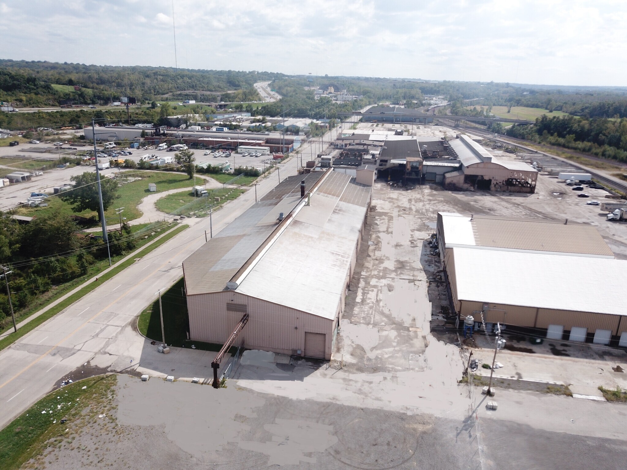 2100 Manchester Tfwy, Kansas City, MO for lease Interior Photo- Image 1 of 4