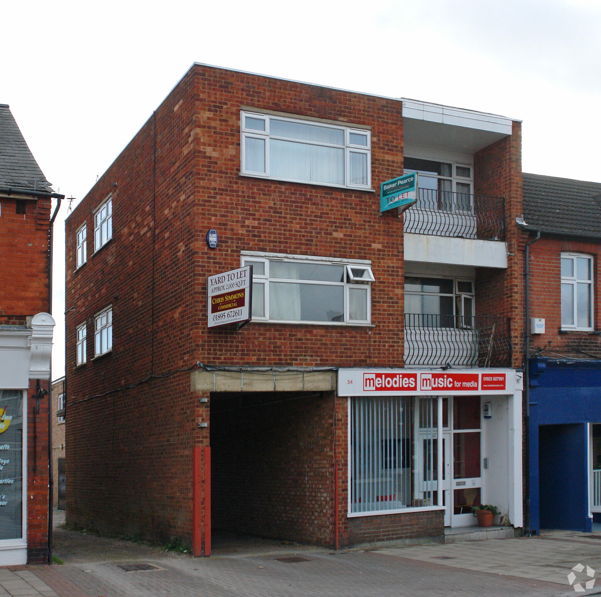 54 High St, Northwood, MDS HA6 1BL Retail for Sale